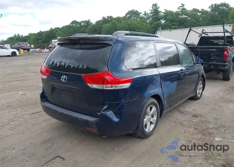 2011 Toyota Sienna Le V6 из США, поврежденный, VIN 5TDKK3DC4BS098801